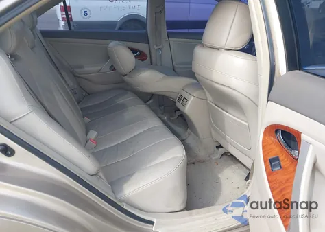 2008 Toyota Camry Xle V6 z USA, uszkodzony, nr VIN 4T1BK46K88U063740